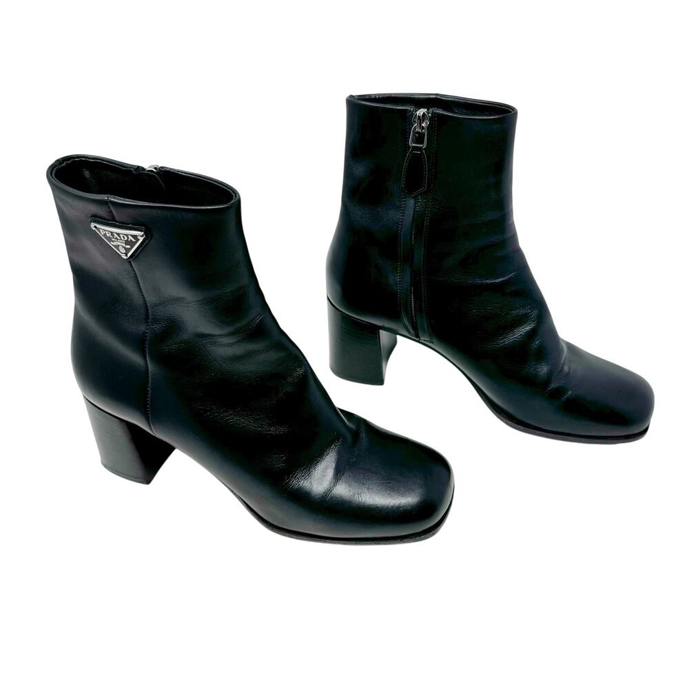PRADA Triangle Logo Black Leather Square Toe Block Heel Ankle Boots 38.5 US 8.5
